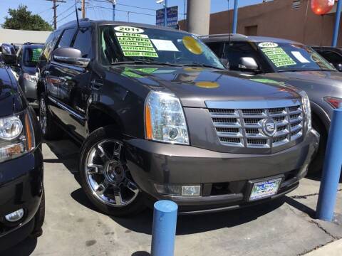 2011 Cadillac Escalade for sale at LA PLAYITA AUTO SALES INC in South Gate CA