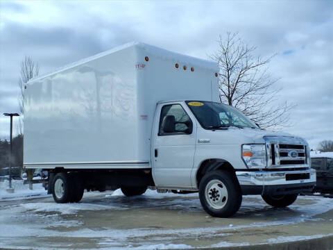 2022 Ford E-Series E-450 SD