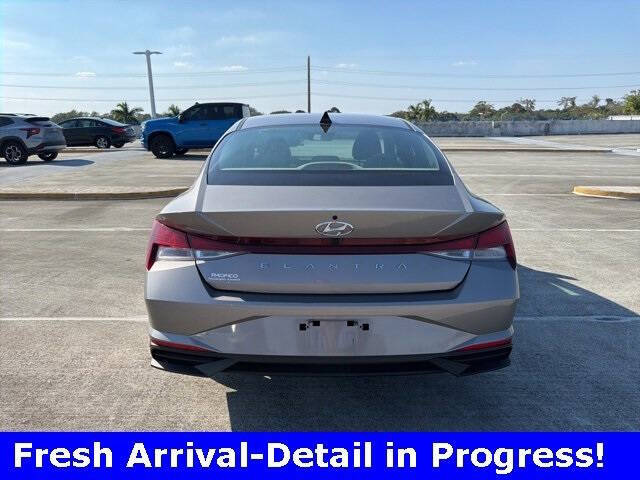 2023 Hyundai Elantra