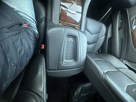 2020 Cadillac Escalade ESV Luxury