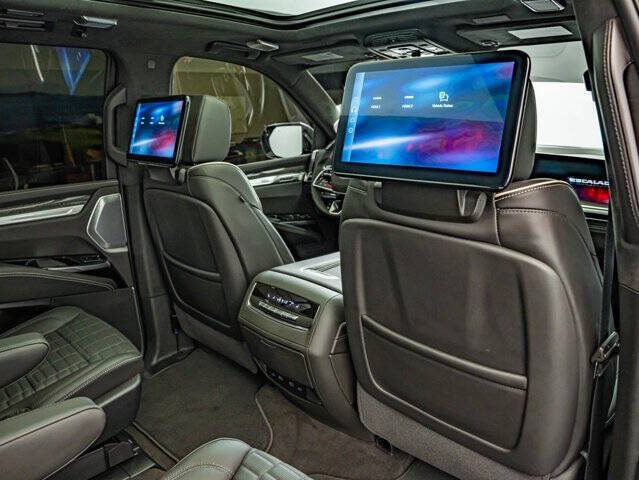 2025 Cadillac Escalade-V