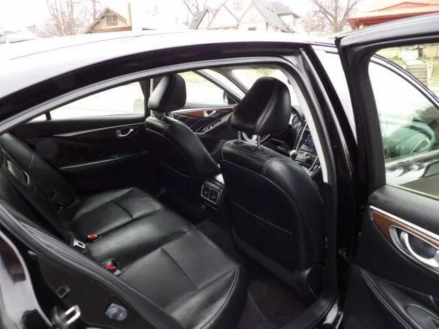 2014 Infiniti Q50 Premium