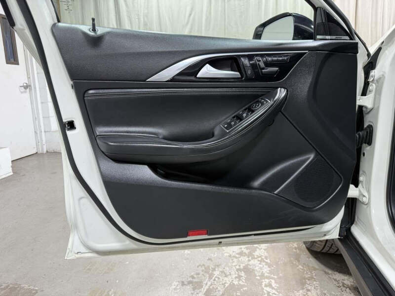 2018 Infiniti QX30 Premium