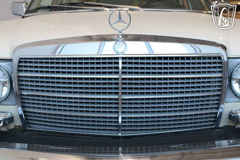 1980 Mercedes-Benz 450-Class