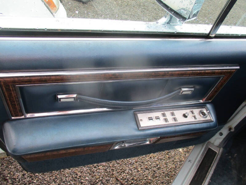 1975 Lincoln Continental