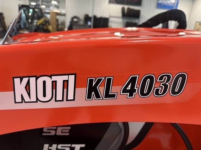 2025 Kioti CK3520SEHB