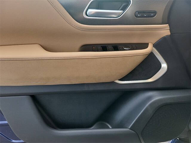 2025 Infiniti QX80 Luxe