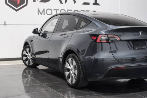 2022 Tesla Model Y Long Range