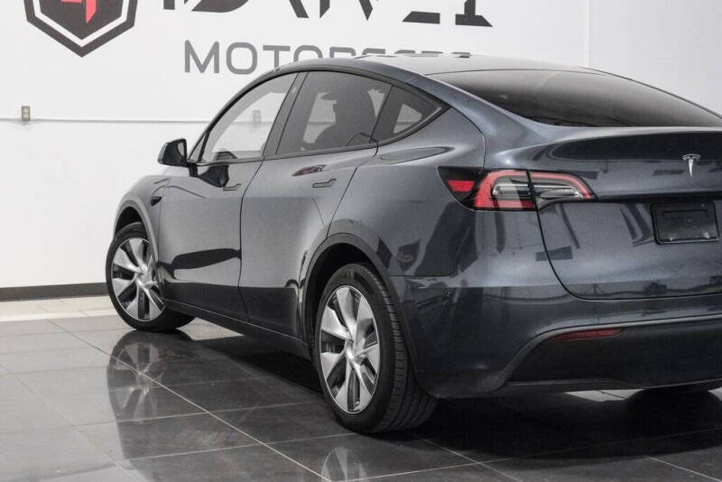 2022 Tesla Model Y Long Range