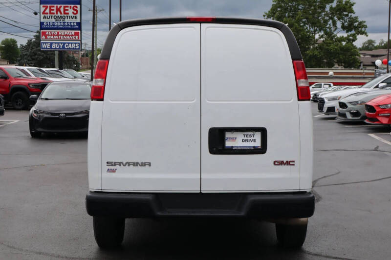 2023 GMC Savana 2500