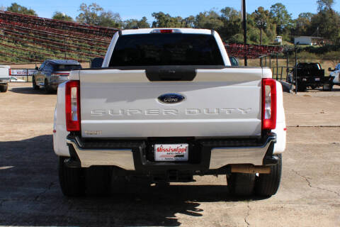 2025 Ford F-350 Super Duty XLT