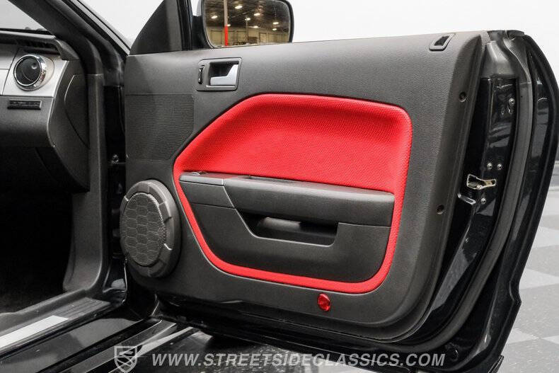 2008 Ford Mustang