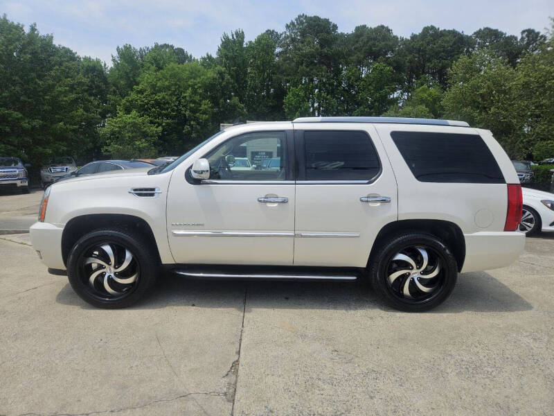 2012 Cadillac Escalade Luxury