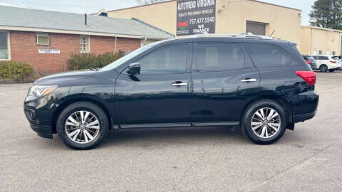 2018 Nissan Pathfinder S