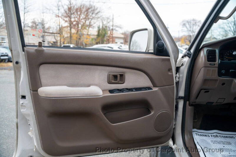 1996 Toyota 4Runner SR5