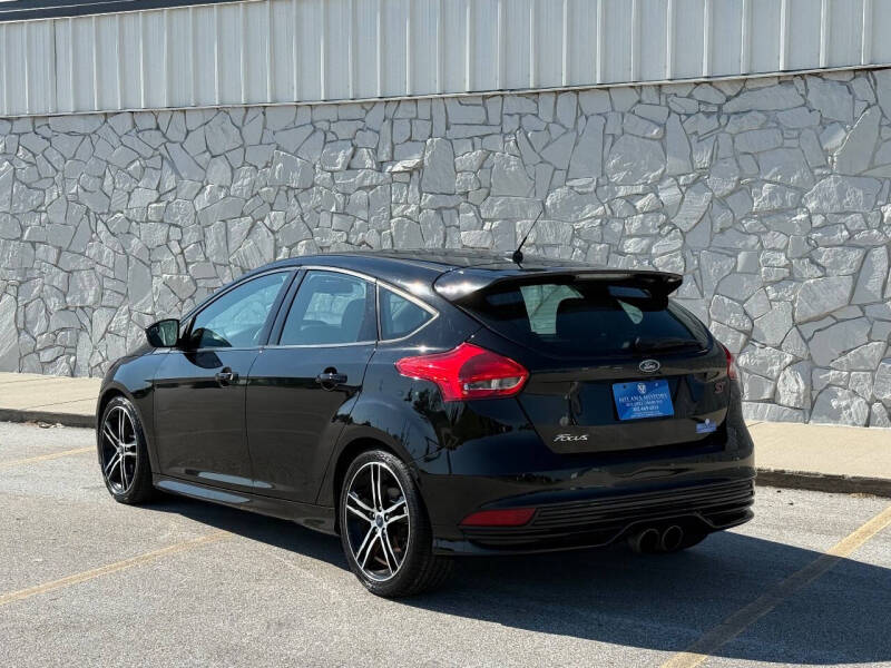 2017 Ford Focus ST
