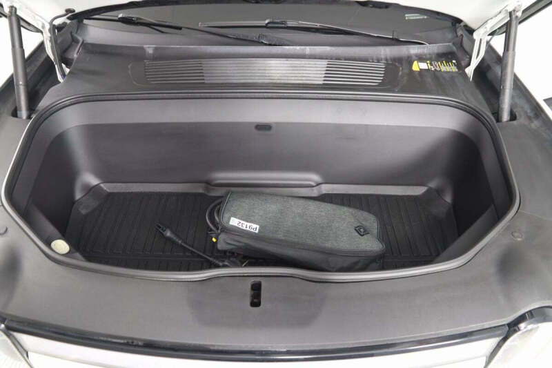 2022 Rivian R1S Launch Edition