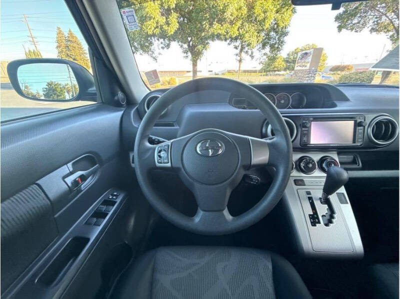 2015 Scion xB