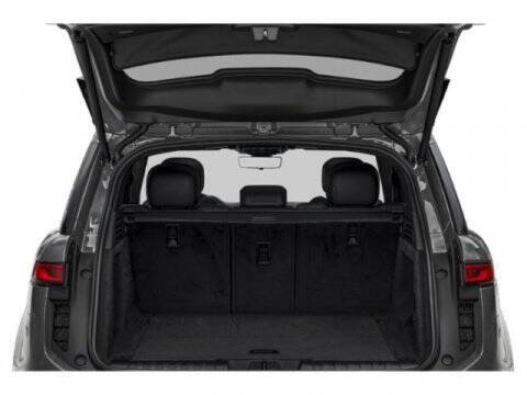 2024 Land Rover Range Rover Sport P360 SE