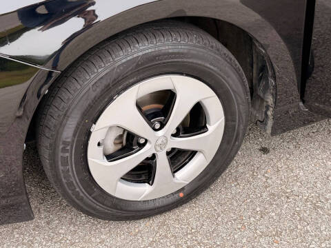 2014 Toyota Prius Three