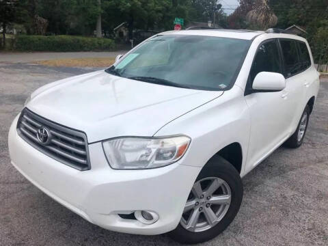 2010 Toyota Highlander for sale at LUXURY AUTO MALL in Tampa FL