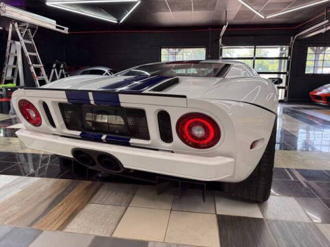 2005 Ford GT