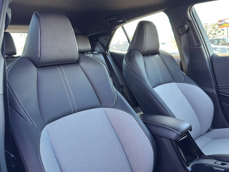 2025 Toyota Corolla Hatchback XSE