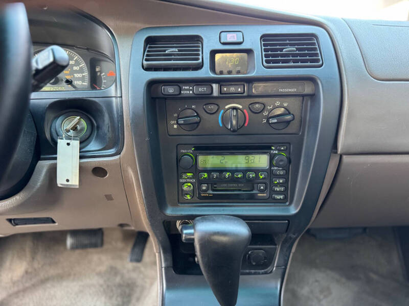 2001 Toyota 4Runner SR5