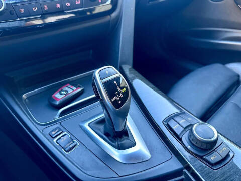 2016 BMW 3 Series 328i