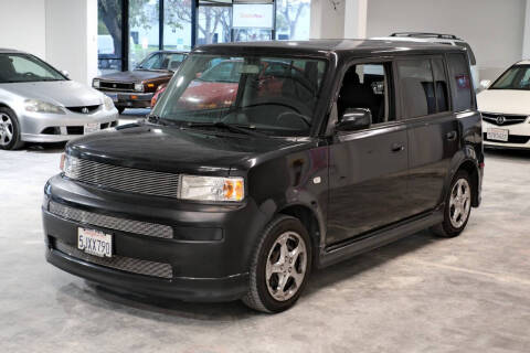 2005 Scion xB