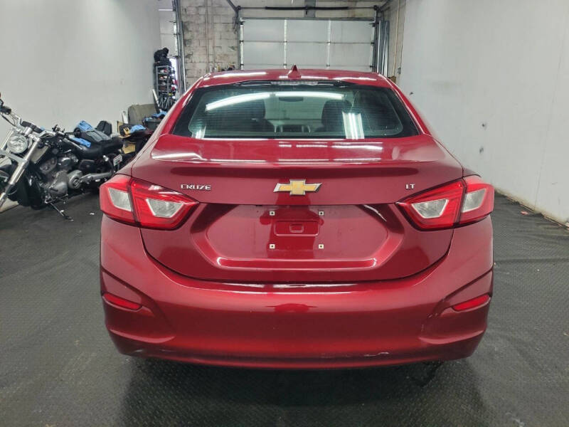 2018 Chevrolet Cruze LT Auto