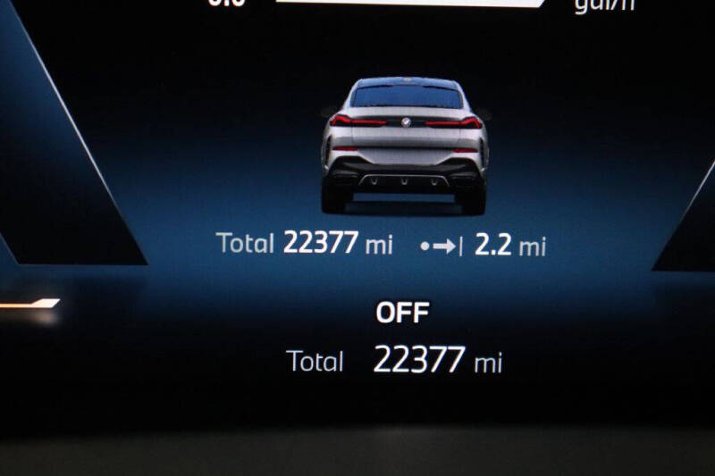 2024 BMW X6 xDrive40i