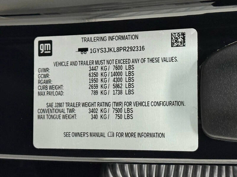 2023 Cadillac Escalade ESV Luxury