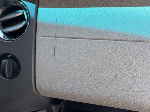 2012 Ford Expedition XLT