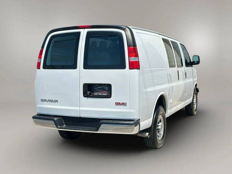 2023 GMC Savana 2500