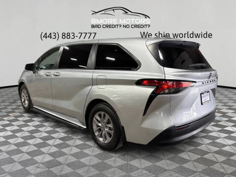 2021 Toyota Sienna LE 8-Passenger