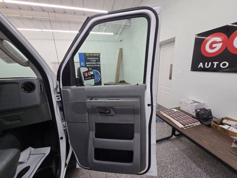 2011 Ford E-Series E-150