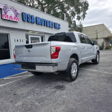 2017 Nissan Titan SV