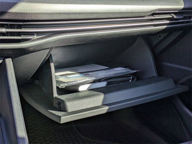 2022 Volkswagen Golf GTI S