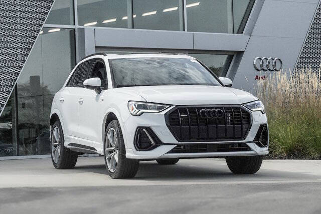2024 Audi Q3 quattro S line Prem Plus 45 TFSI