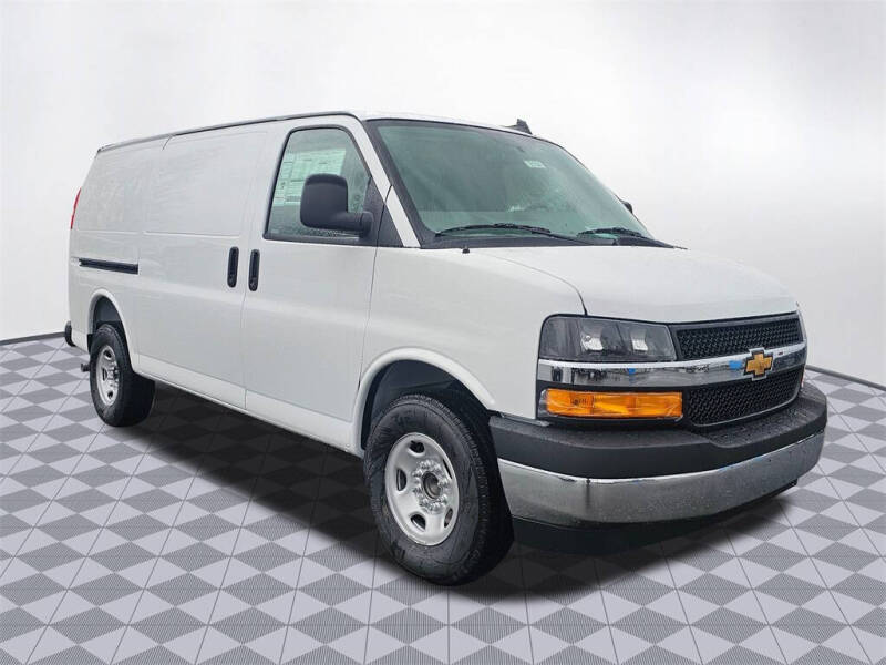 2025 Chevrolet Express 2500