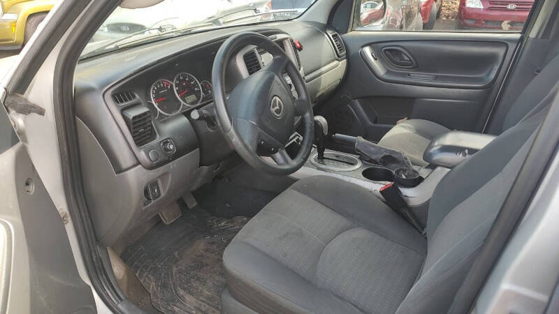 2006 Mazda Tribute i