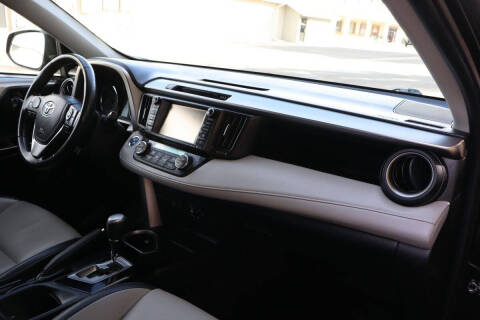 2017 Toyota RAV4 Hybrid Limited