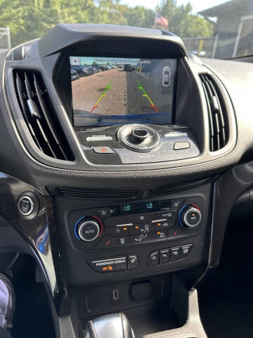 2019 Ford Escape Titanium
