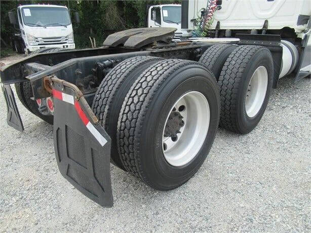 2014 Freightliner Cascadia