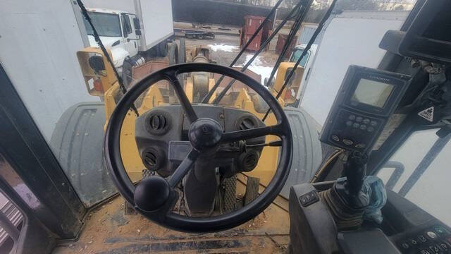 2015 John Deere 824K