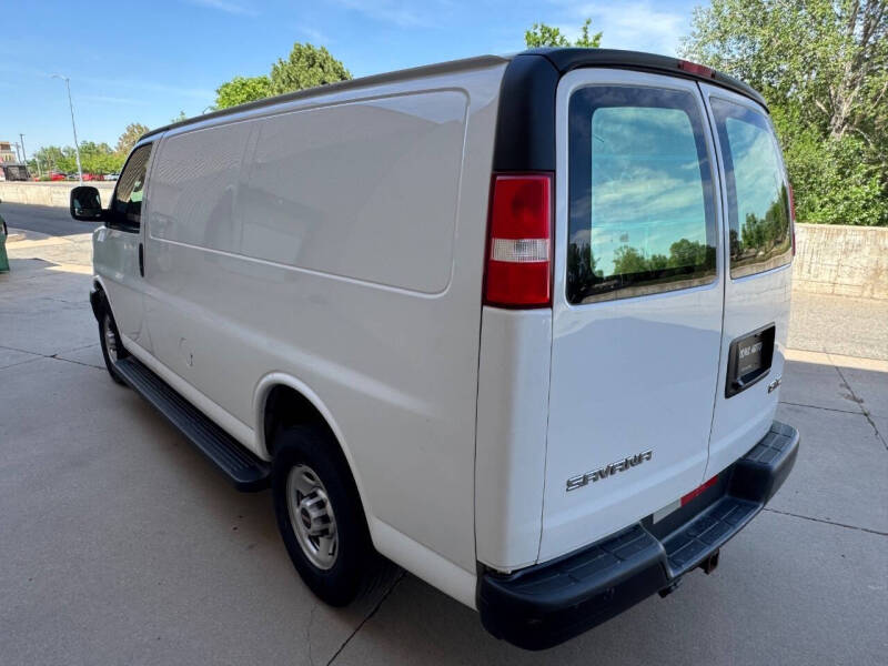 2018 GMC Savana 2500