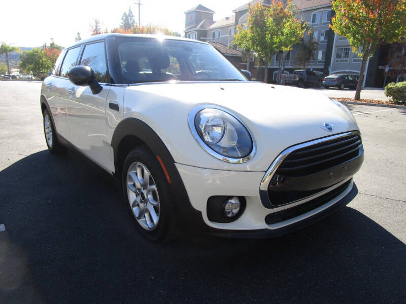 2017 MINI Clubman Cooper