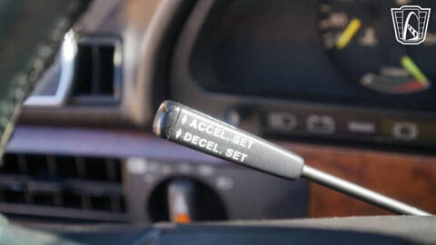 1986 Mercedes-Benz 560-Class 560 SEC