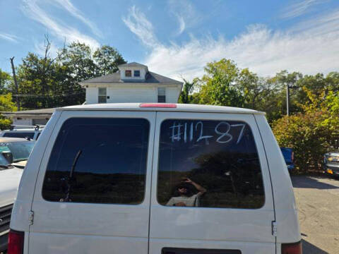 2010 Ford E-Series E-250